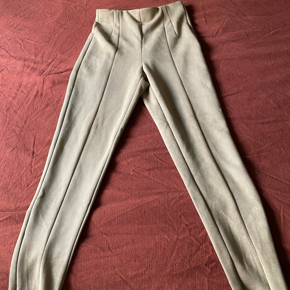 ZARA beige suede bottoms  size US M